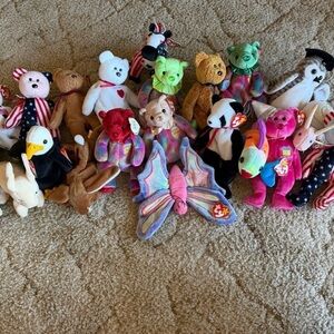 Ty Beanie Babies Lot of 22 Mixed Plush Animals – Most With Tags